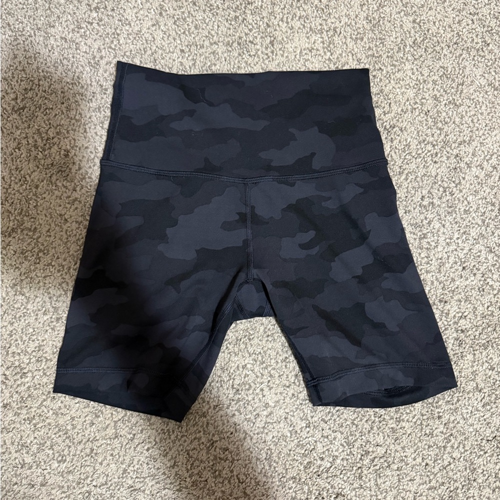 Lululemon Wunder Train Short - Coal Camo